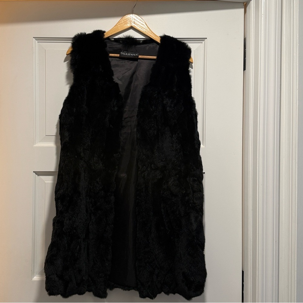 Talk of the Walk Black Rex Rabbit Fur Vest
